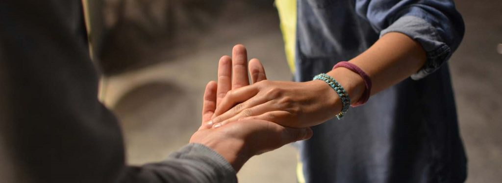 Supporto mano nella mano